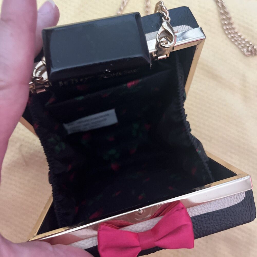 Betsey Johnson Champagne & Roses Perfume Bottle Purse Limited Edition - Picture 4 of 8